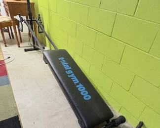 Total Gym 1000 home exercise machine.