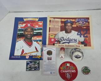 MLB Memorabilia Ozzie Smith Jackie Robinson Items