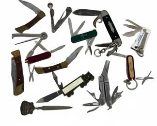 Pocketknives, Multi-Tools & Keychains Lot