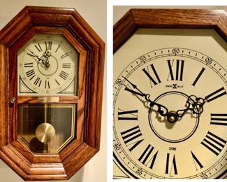 Vintage Gold-Tone Seiko Quartz Desk Mantel Clock (model QQZ163G) $20