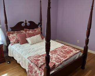 Four Poster Queen Rice Bed