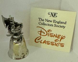 New England Collectors Society Disney Classics Goofy Bell