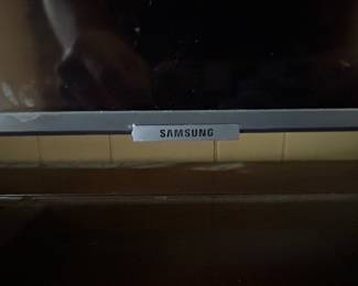 Samsung K UHD Smart LED TV second image