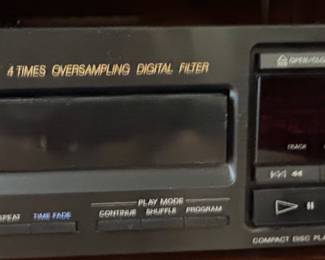 Sony CDPC Disc CD Changer second image