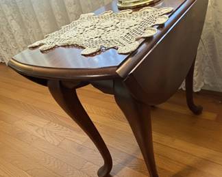 Broyhill Queen Anne Cherry Drop Leaf Side Table second image
