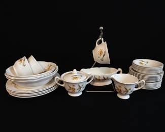 Vintage USA Floral Dinnerware Set