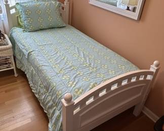 White Twin Low Profile Platform Bed