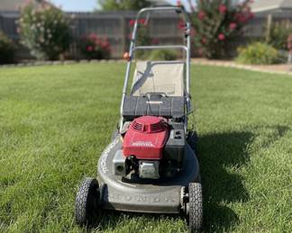Honda HRA Commercial Lawn Mower