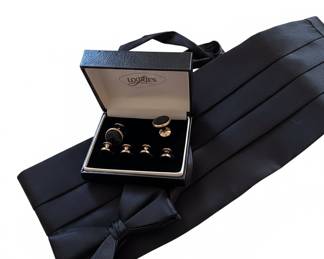 Louries Tuxedo Stud and Cufflink Set
