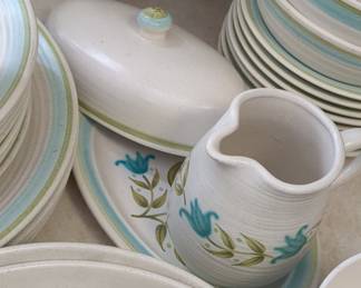 Franciscan Tulip Time Earthenware Dinnerware Set second image