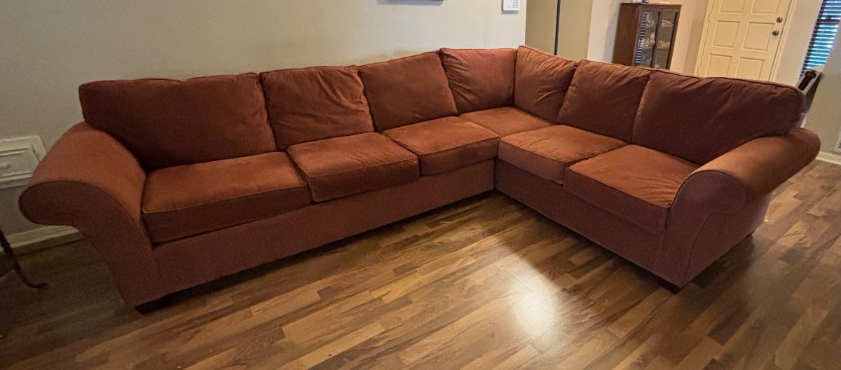 Raspberry color sectional soft and comfortable