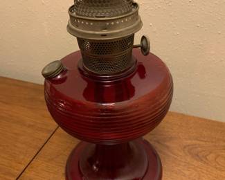 Antique Aladdin beehive kerosene lamp