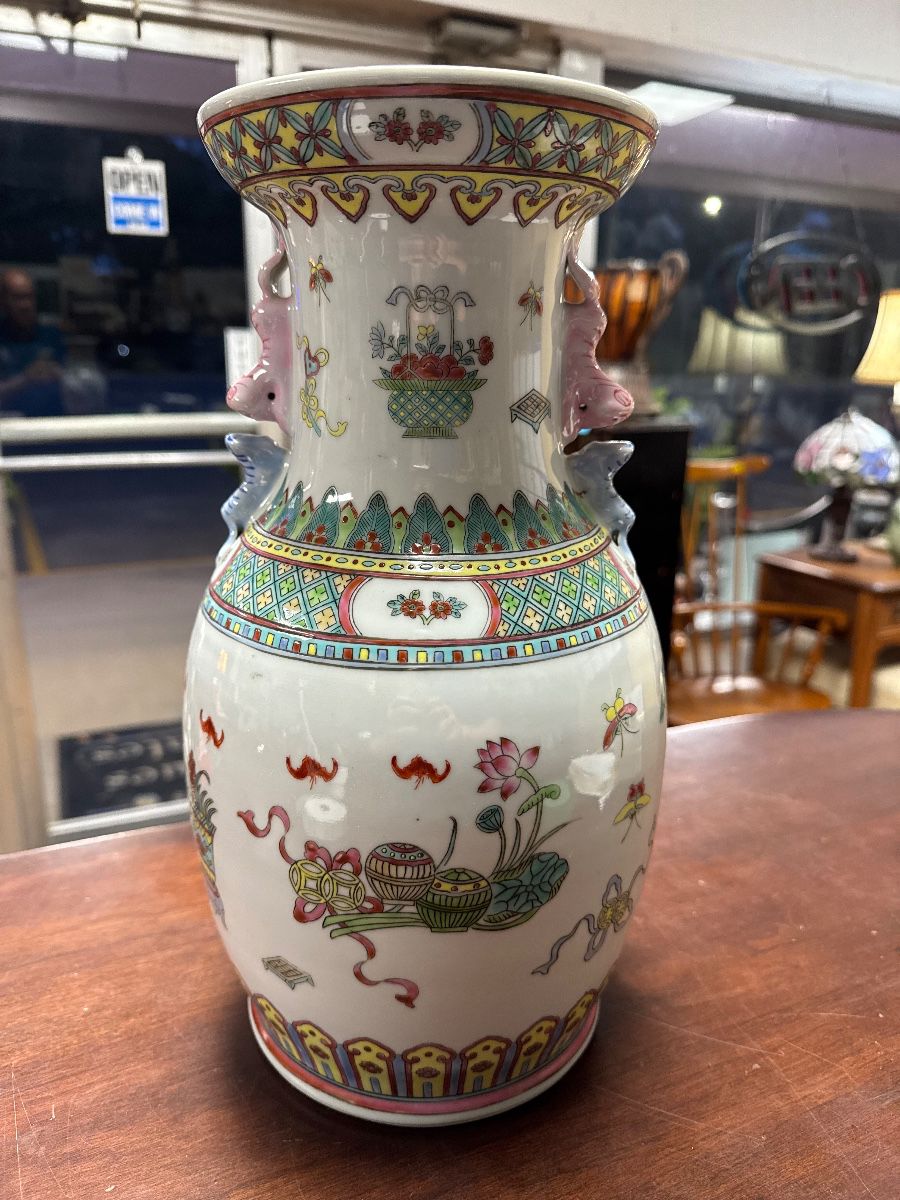 Large 19th Century Chinese Porcelain Famille Rose Vase