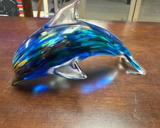 Glass dolphin 