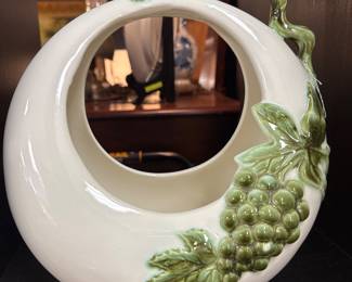 Hull Pottery Tokay Tuscany White/Green Grape Moon 11” Basket