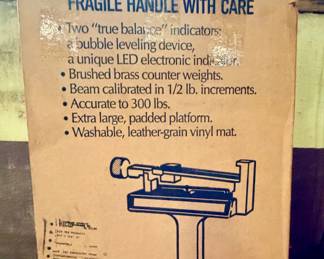Tall manual scale