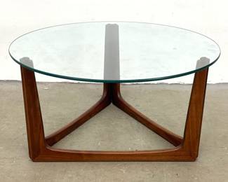 Lot 466 Vintage Mid Century Walnut Wood Glass Top Coffee Table, Pearsall Style 