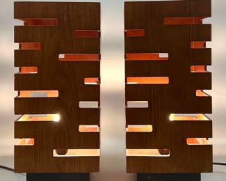 Lot 360 Pair of Modernist Brutalist Slotted Oak Veneer Column Table Lamps