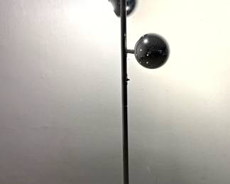 Lot 569 Vintage Chrome Mirrored Globe Ball Floor Lamp. Three mirrored spheres, Space Age  MCM style. Multip