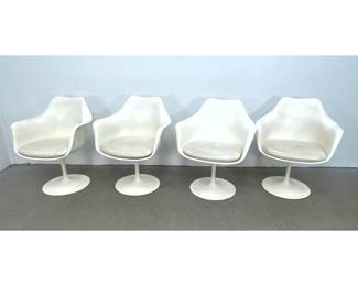 Lot 476 Set 4 Eero Saarinen for Knoll Tulip Arm Chairs. Unmarked.
