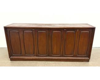 Lot 603 Broyhill Premier Emphasis Walnut Sideboard Credenza with Parabolic Arch Relief Paneling