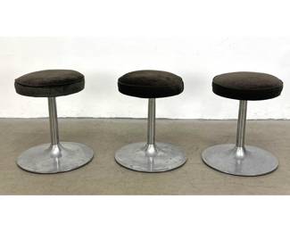 Lot 363 60s70s Vintage Space Age Polished Aluminum Tulip Base Swiveling Stools, Saarinen Knoll Style