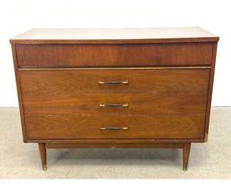 Lot 338 MidCentury Modern 4 Drawer Walnut Chest of Drawers with Faux Wood Laminate Top. 