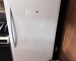 Like new 20.5 cu.fr. Deep freezer