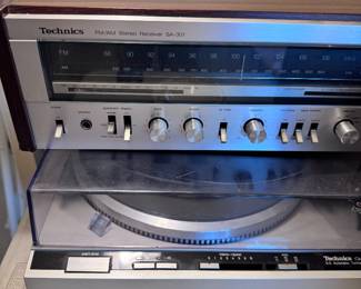 Vintage techniques receiver and SL direct drive turntable