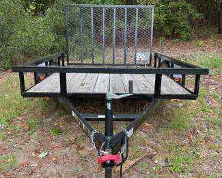 6 foot x 8 foot utility trailer with reinforced ramp