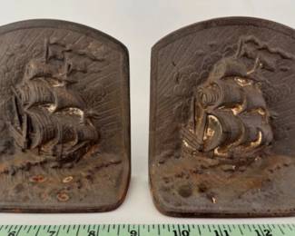 Set of cast iron ship bookends