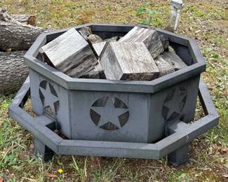 Metal fire pit