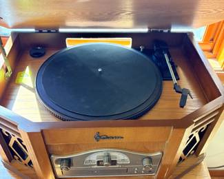 Emerson Turntable