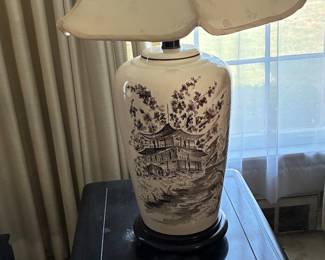 Oriental Lamp with Pagoda Silk Shad