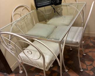 MCM breakfast table set