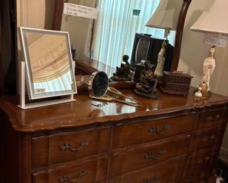 French Provencal Dresser/mirror