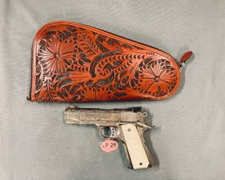 Colt Commander 1911