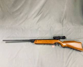 R3.        Feinwerkbau Sport 124 Pellet Rifle