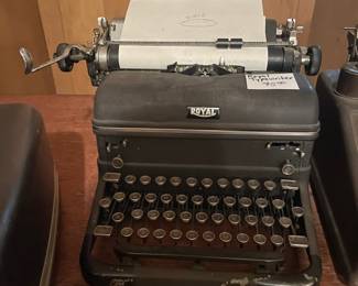 vintage Royal manual typewriter