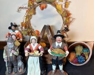 Thanksgiving Decor  Cornucopia Sarahs Attic Ceramic Figures  Midwest by Cannon Falls Figures 