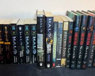 Diablo Paperback Fantasy Books  Halo  Artemis Fowl  Cirque Du Freak
