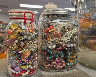 Jewelry jars