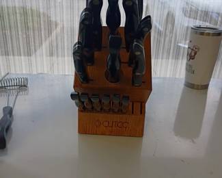 Cutco knife set