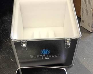 Luna Space Touch red light therapy device & case