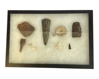 Mimbres Indian Artifact Tray * Spear Points * Pottery Shards * Arrowheads * 3” Spear Point * 2 pieces unique pottery sha