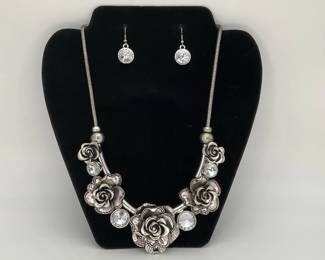 Silver Tone Floral Statement Necklace