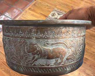 Shikargah" (hunting scene) 19th-century Persian Qajar-era tinned copper bowl