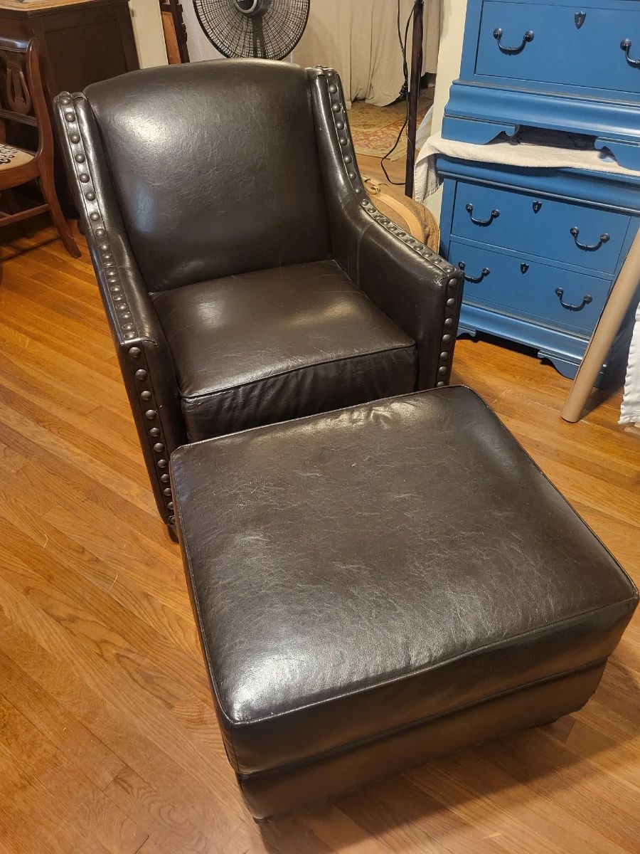 Chair with ottoman 