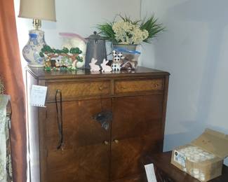 Antique gentlemans cabinet