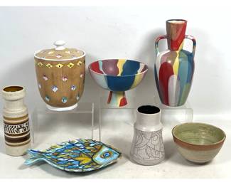 Lot 1172 7pc Art Pottery Including Limited Edition West Elm, Signed Carolina De Rossi, and Wykoff. Lapid Isra